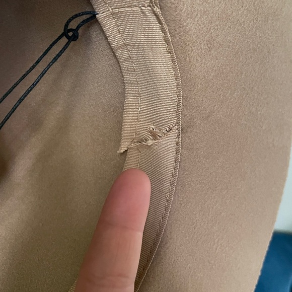 Floppy Hat w/ Wide Brim - Picture 6 of 6